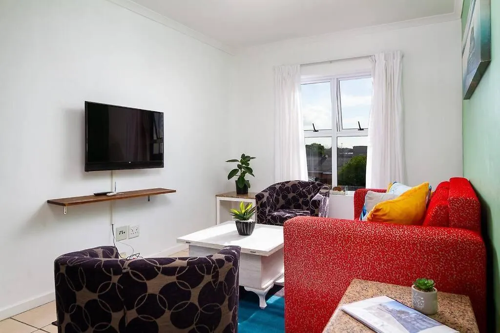 Funky 2Bed Apartment With Multipurpose Room! Cape Town 0*,  South Africa